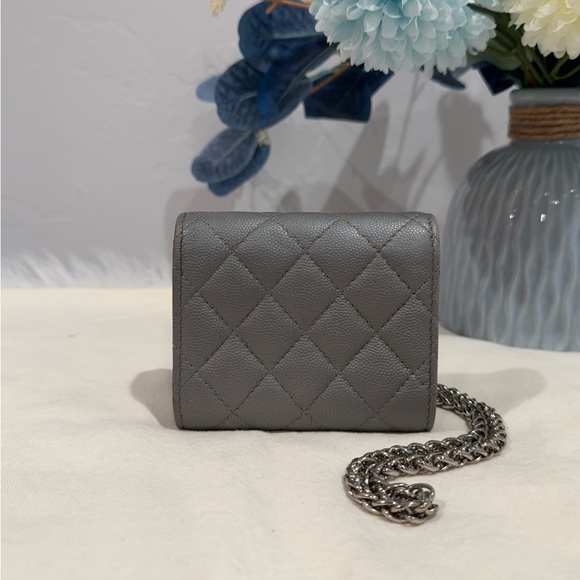 CHANEL Quilted Caviar CC Trifold Wallet - Picture 3 of 17